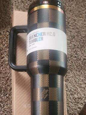 Stanley Black and Gold Checkered Quencher H2.0 Tumbler